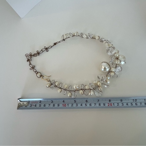 Vintage Abra Pearl and Lucite Necklace with Wire Lacing - Picture 14 of 14